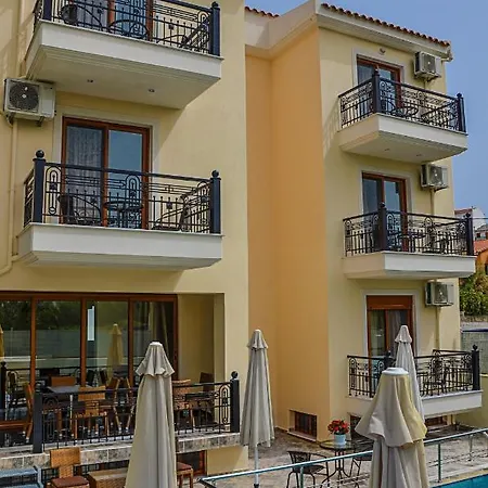 Lejlighedshotel Anthena 4*