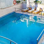 Anthena 4* İskados