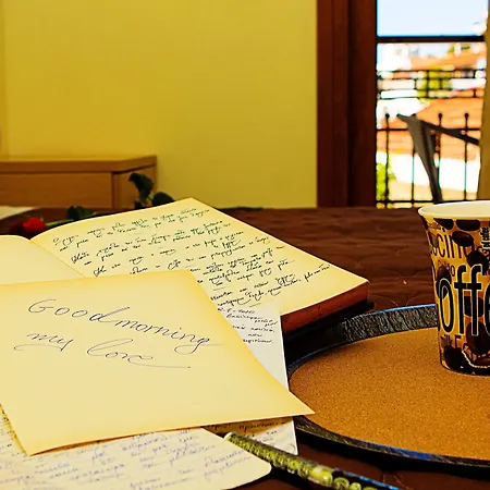 Apart-hotel Anthena 4*