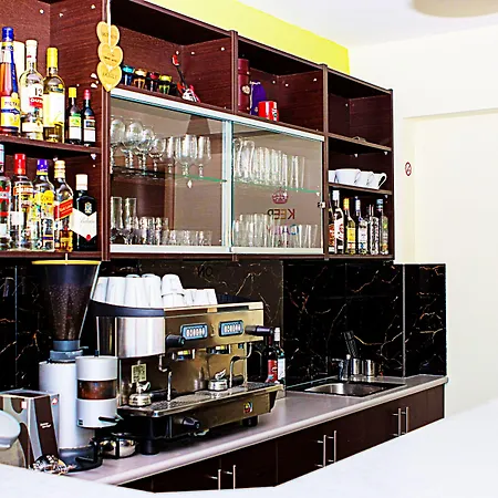 Apartahotel Anthena