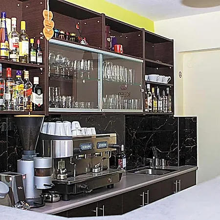 Anthena Aparthotel 4*