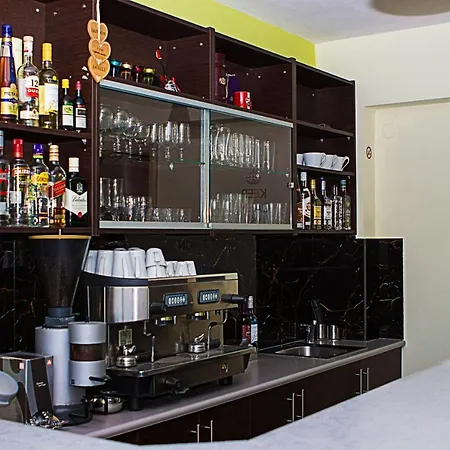 Apartahotel Anthena
