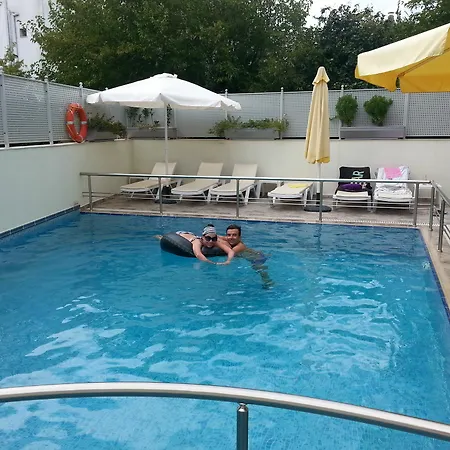 Aparthotel Anthena Skiathos-stad