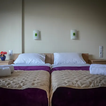 Anthena Apartahotel