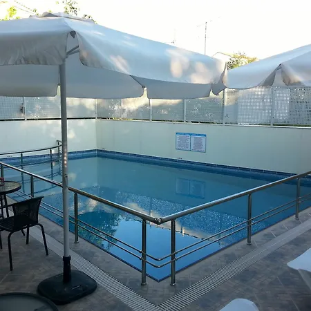 Anthena Hotel apartamentowy Skiatos