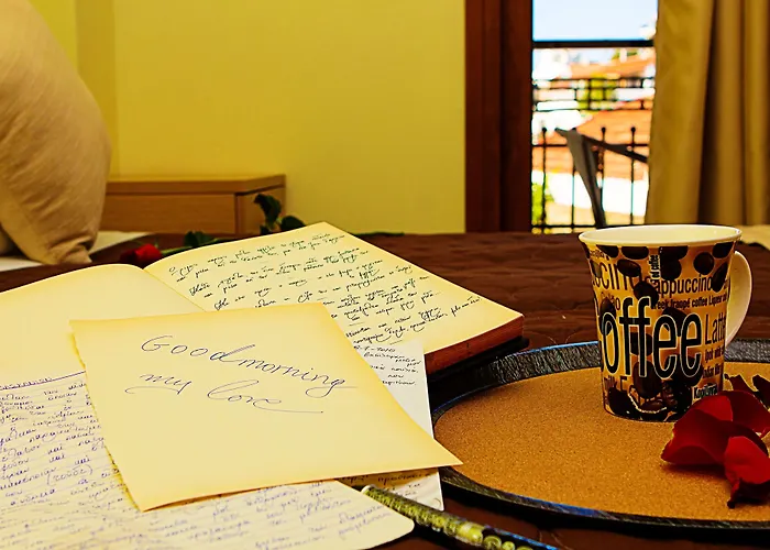 Aparthotel Anthena 4*