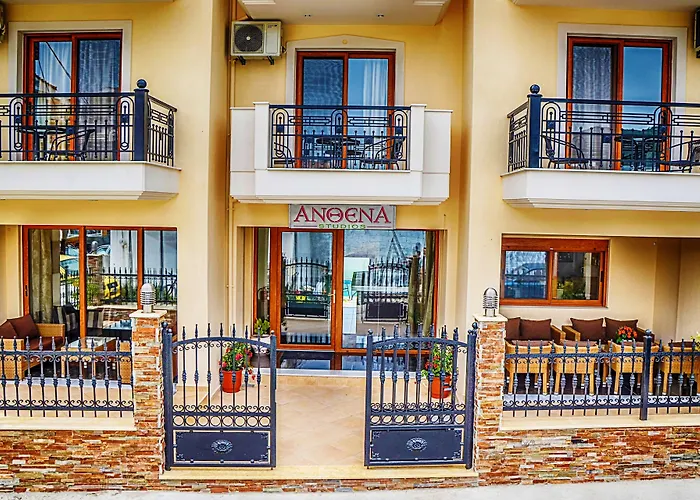 Aparthotel Anthena Skiathos Town