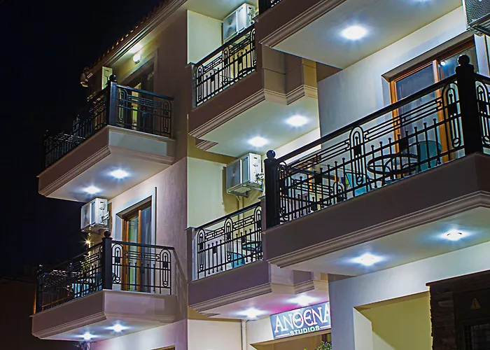 Anthena Skiathos Town