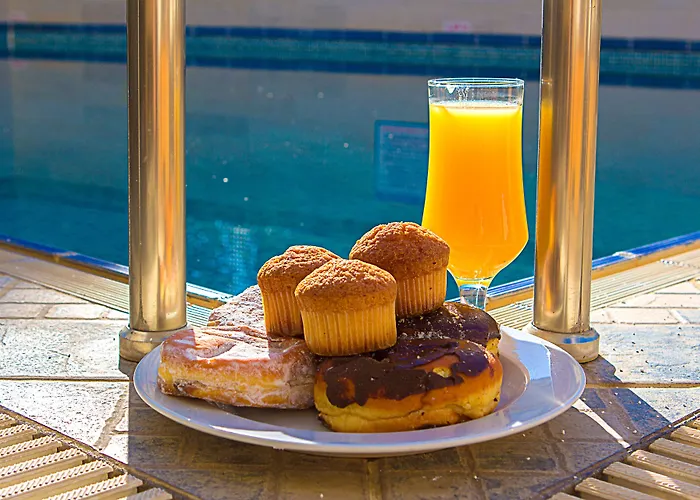 Anthena Skiathos Town