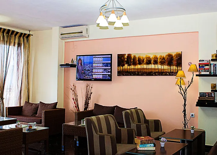 Aparthotel Anthena 4*