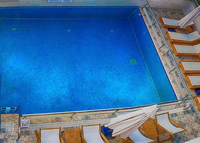 Anthena Aparthotel 4*